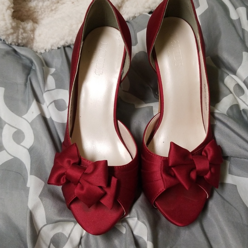Red high heel weeding shoes